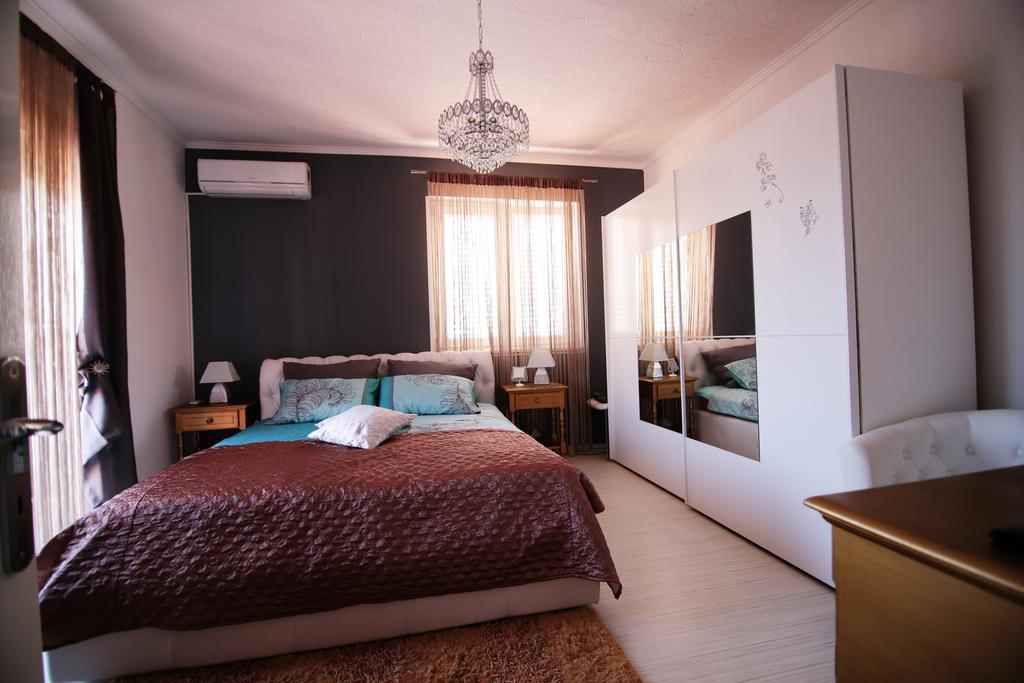 Villa Long Island Luxury Residence, Sali Dugi Otok-Private Parking,Next To Beach Szoba fotó